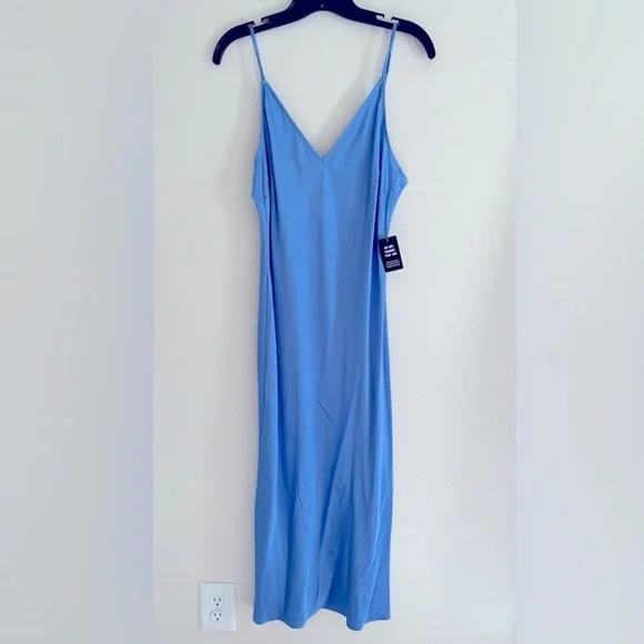 Express nwt baby blue satin midi dress - Picture 4 of 5